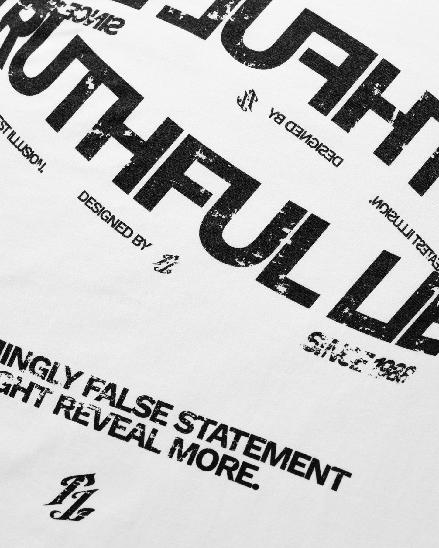 Signature T-Shirt - Truthful Lies
